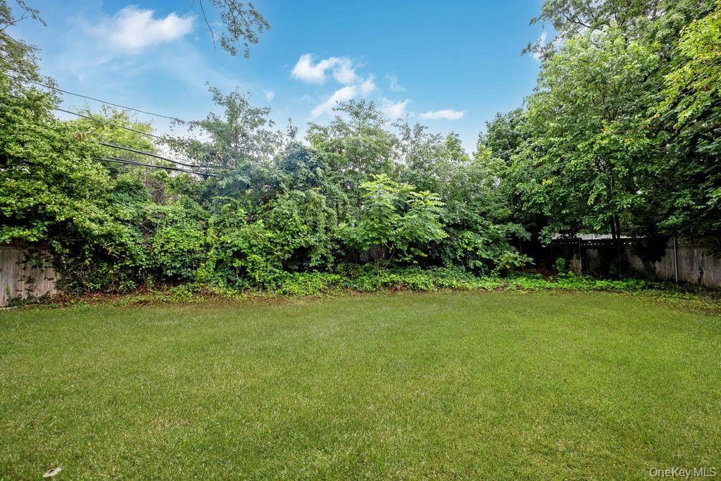 6 Village Drive Property Photo 27
