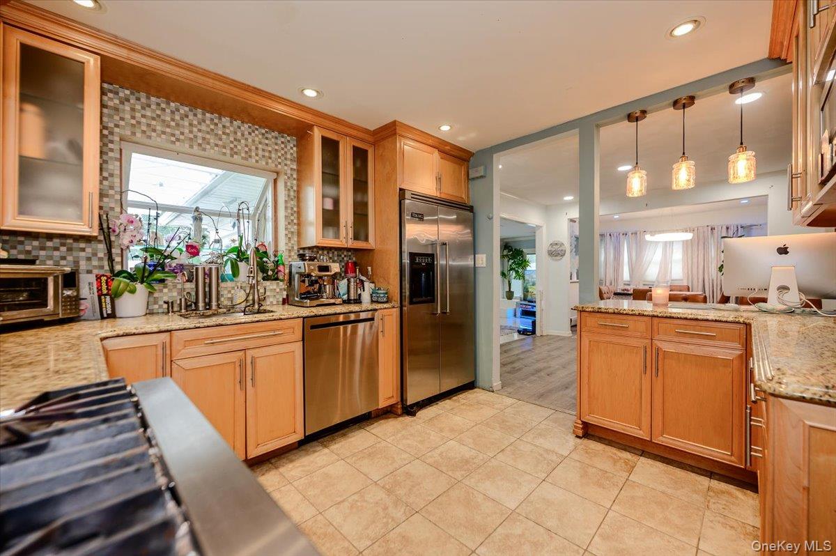 1497 Park Street Property Photo 10