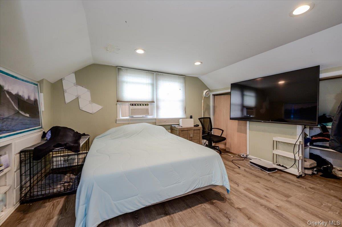 1497 Park Street Property Photo 20