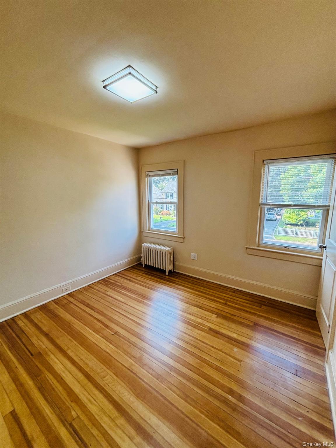 29 Roosevelt Street Property Photo 11