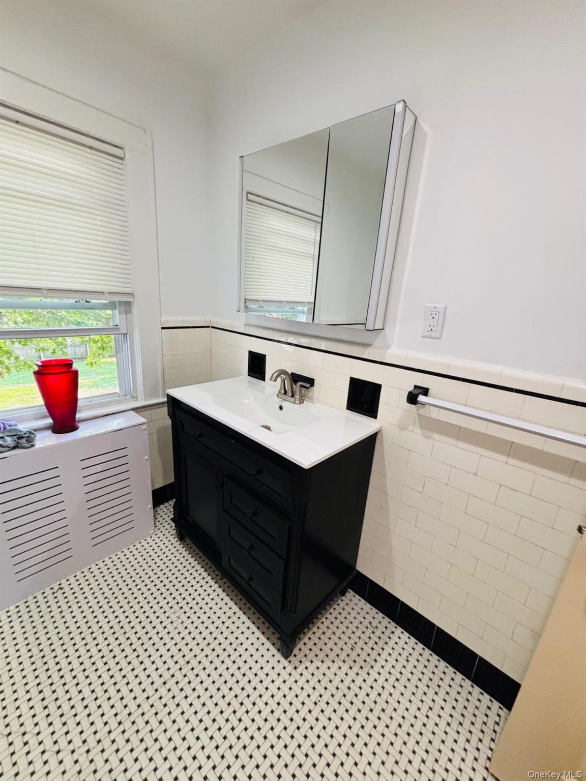 29 Roosevelt Street Property Photo 13