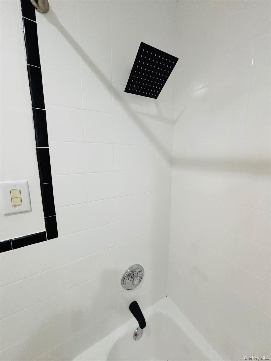 29 Roosevelt Street Property Photo 16