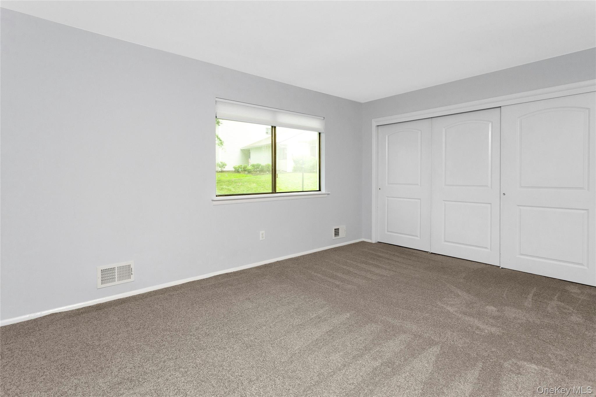 90 Molly Pitcher Lane F Property Photo 19