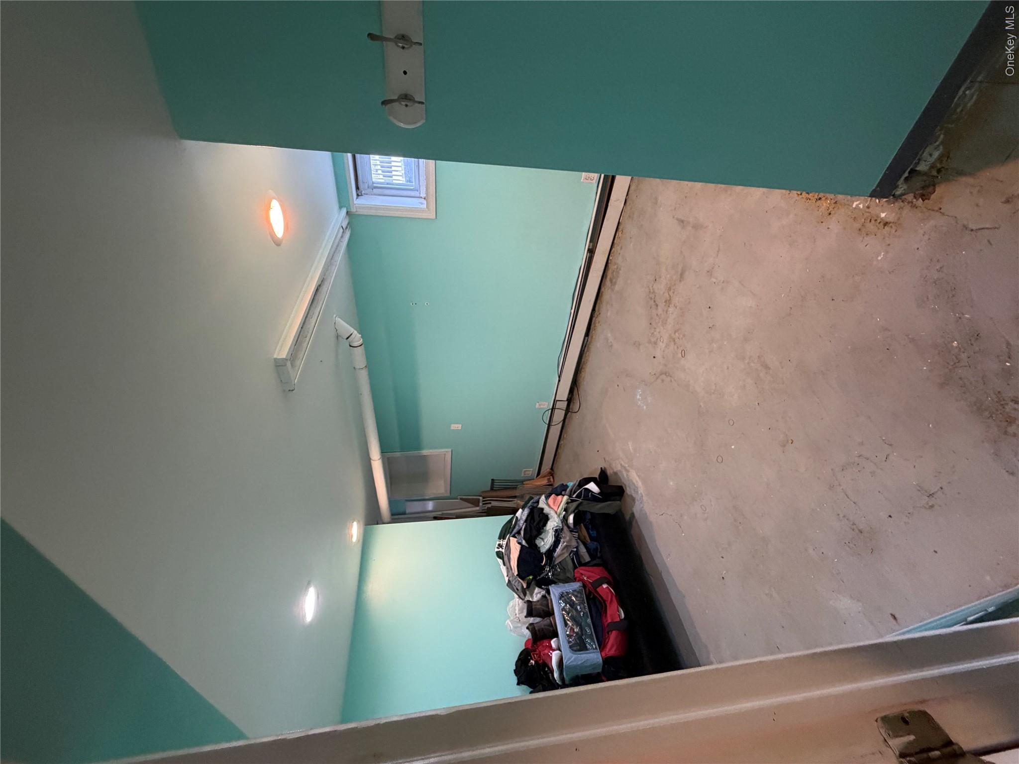 6069 80th Avenue Property Photo 10