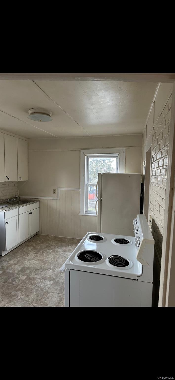 1030565 Property Photo 5