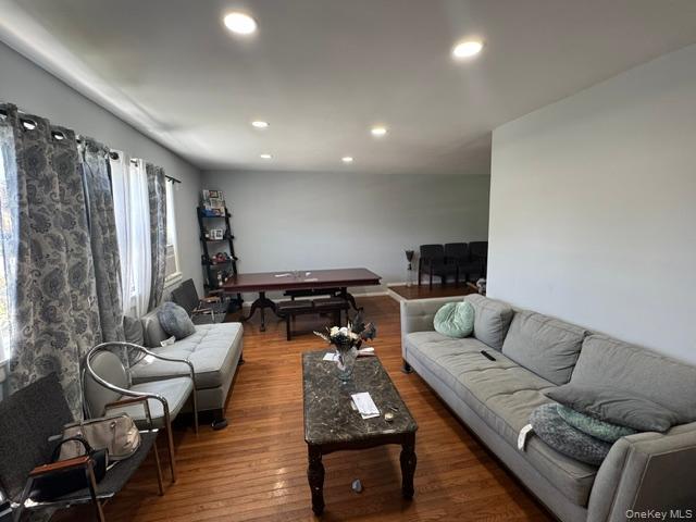 325 West Street Property Photo 2