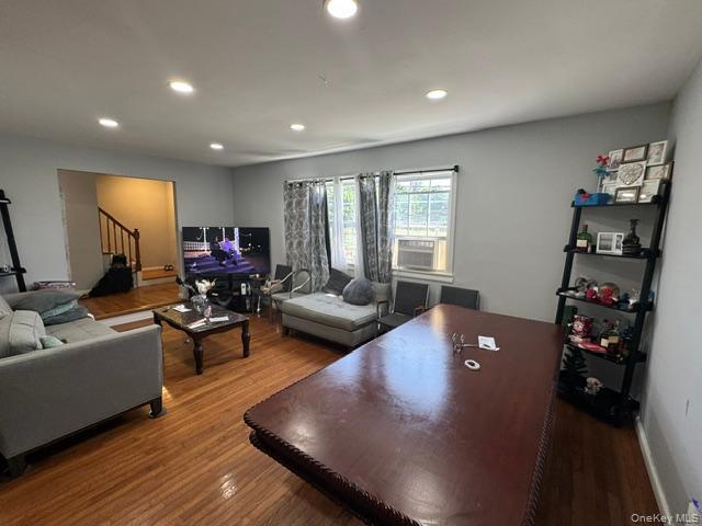 325 West Street Property Photo 4