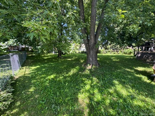 325 West Street Property Photo 21