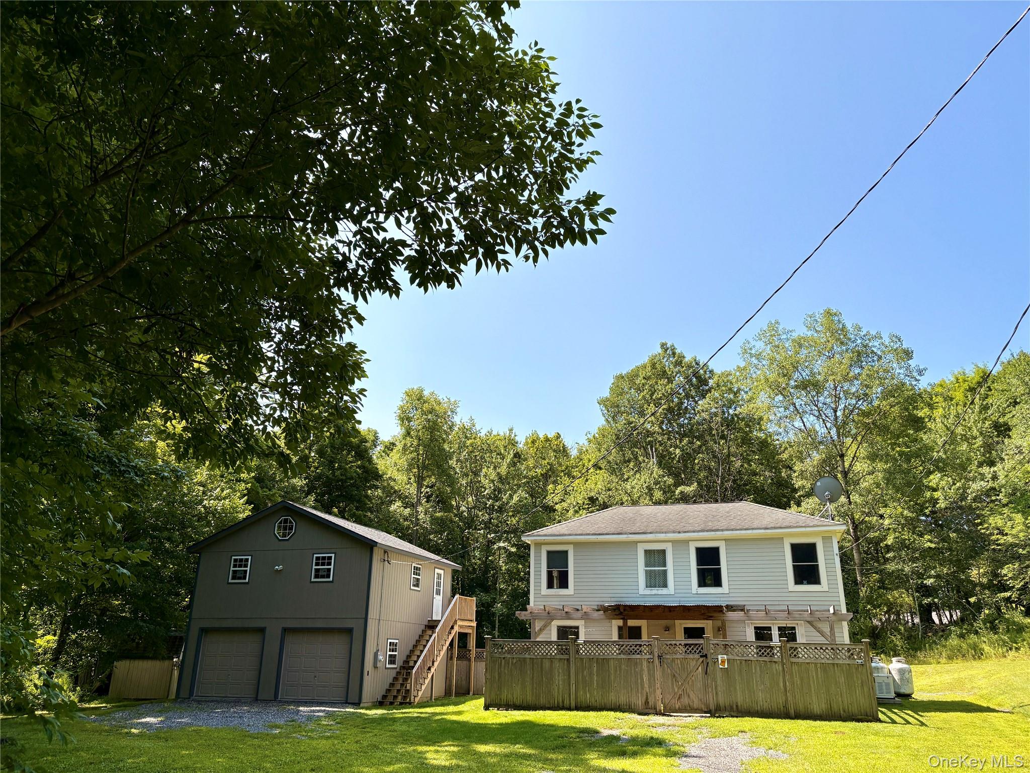 155 Pumpkin Hollow Road Property Photo 1