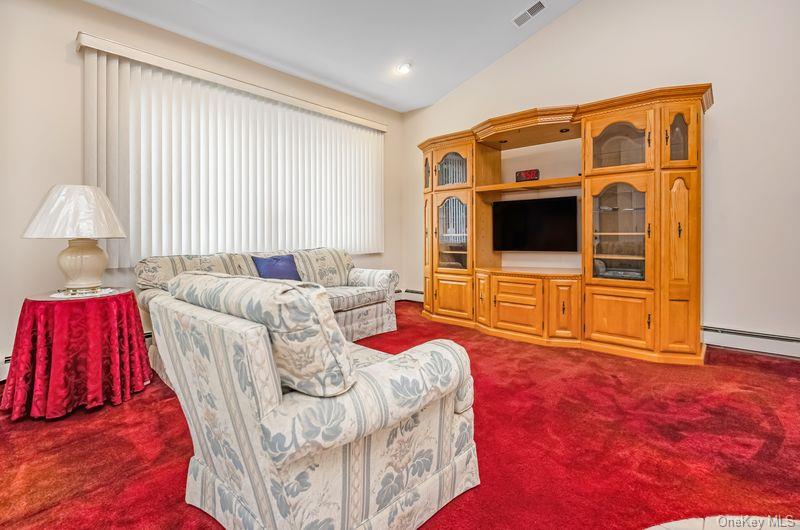 130 Francesca Way Property Photo 4