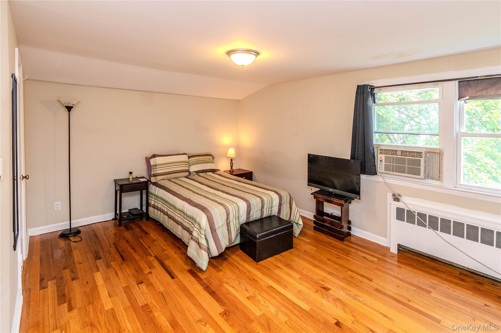 5 N Perkins Avenue Property Photo 12