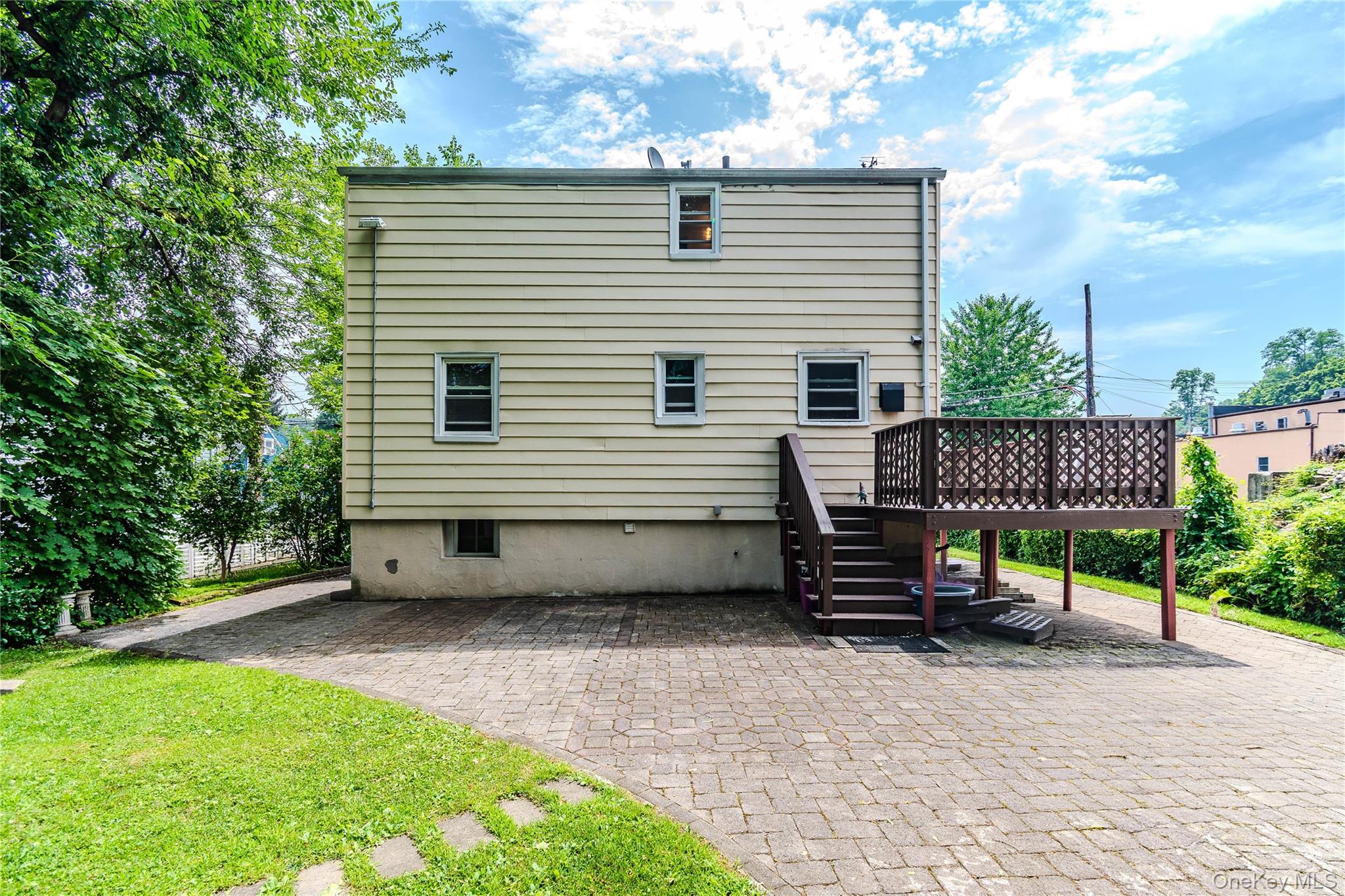 5 N Perkins Avenue Property Photo 20