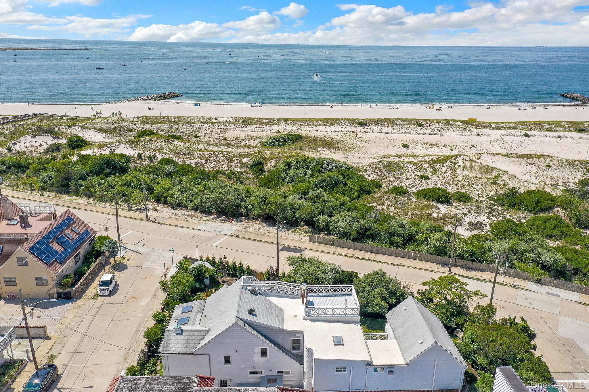 12 Ocean Boulevard Property Photo 2