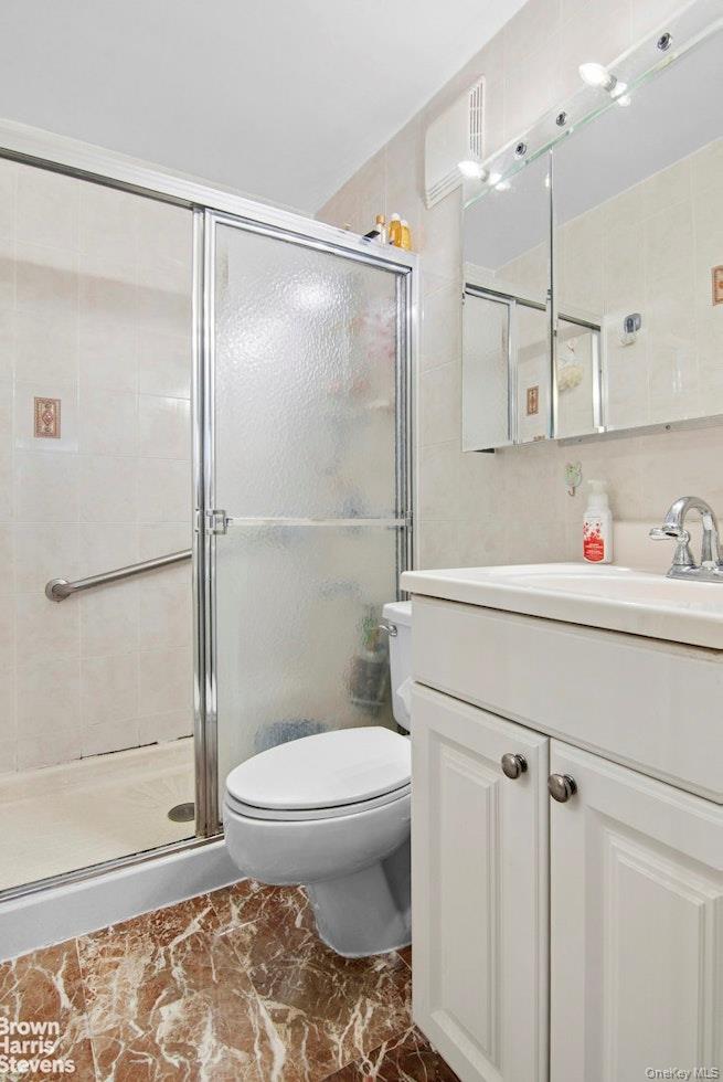 13624 Maple Avenue 3d Property Photo 10