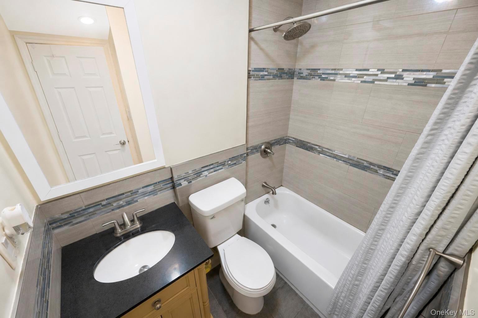 10469 Springfield Boulevard Property Photo 35