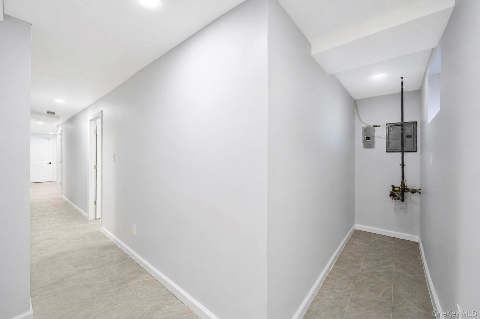 10469 Springfield Boulevard Property Photo 38