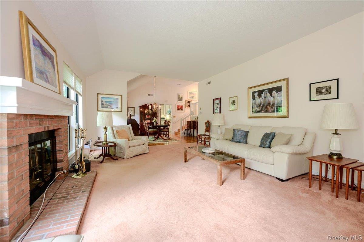 456 Heritage Hills B Property Photo 6
