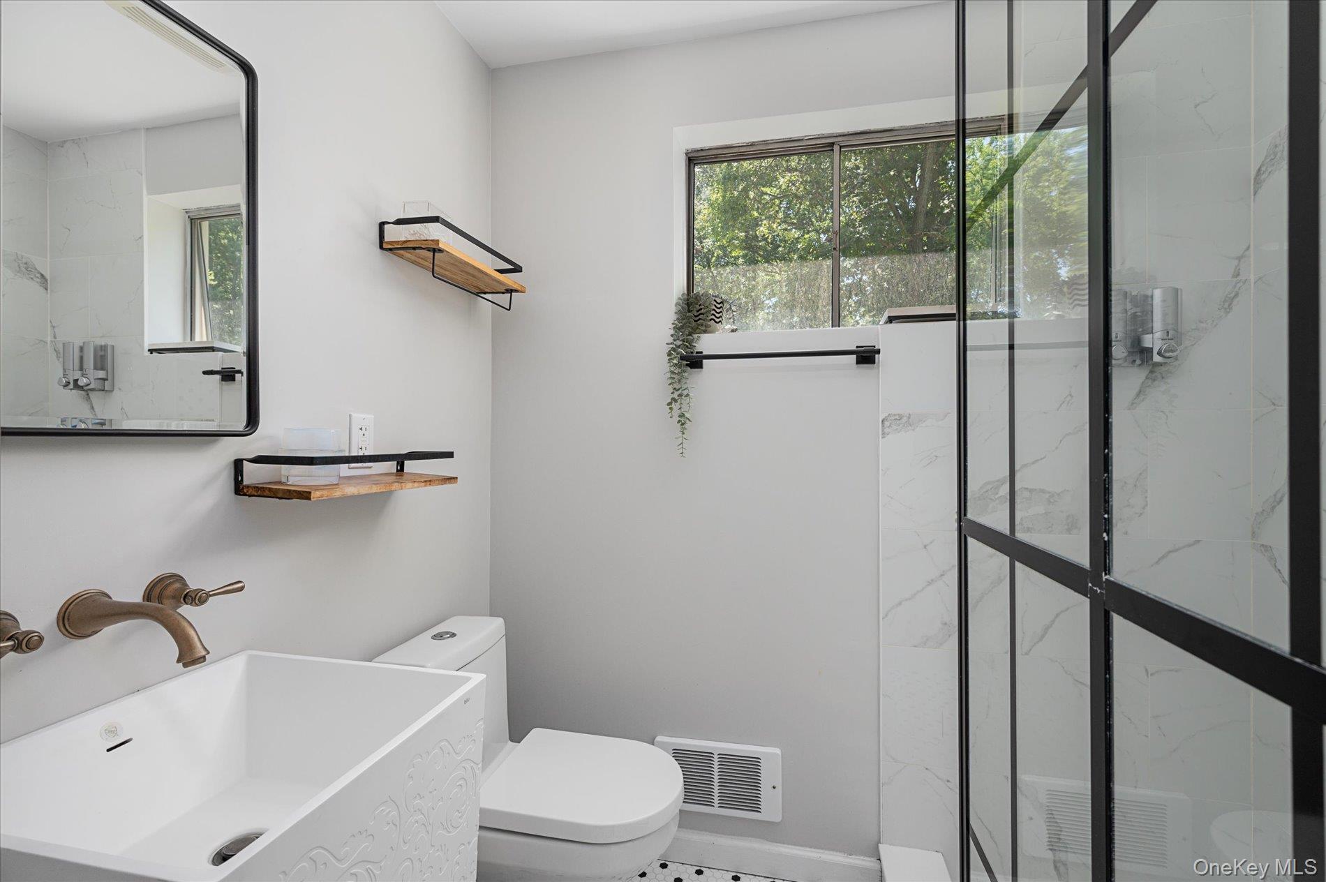 58 Elwood Road Property Photo 14