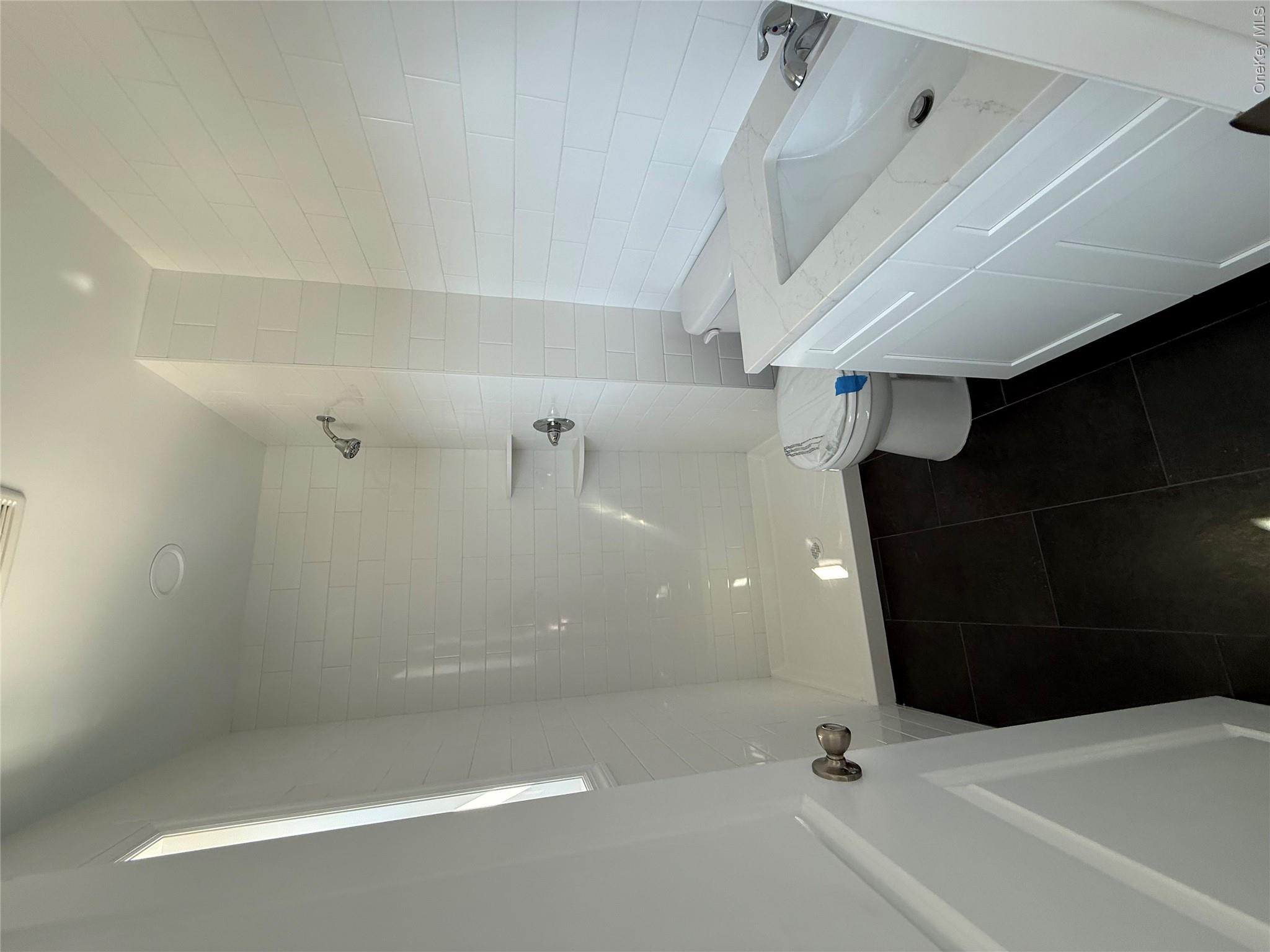 338 Beach 46th Street Property Photo 10
