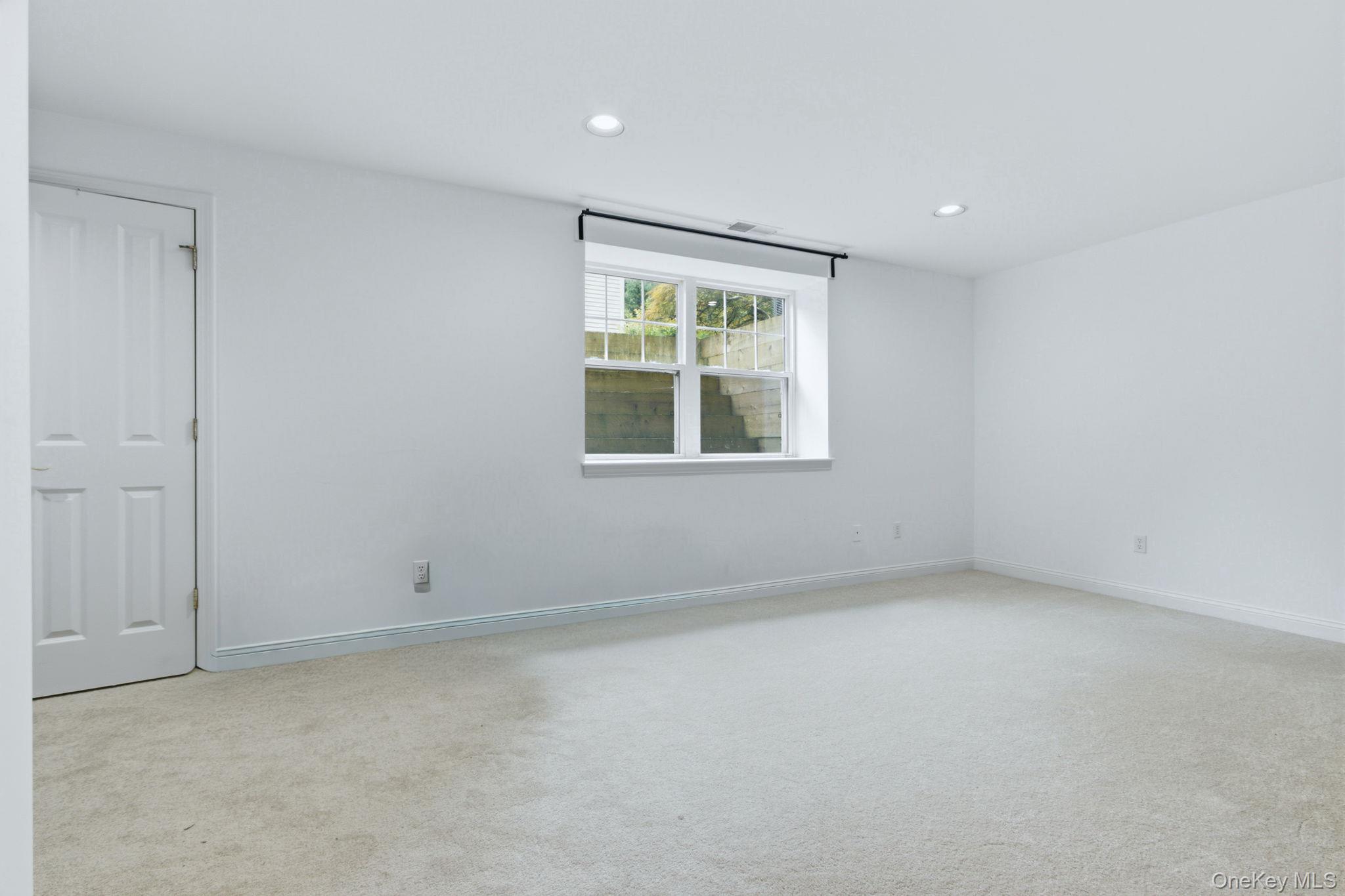 34 Briarbrook Drive 95 Property Photo 25