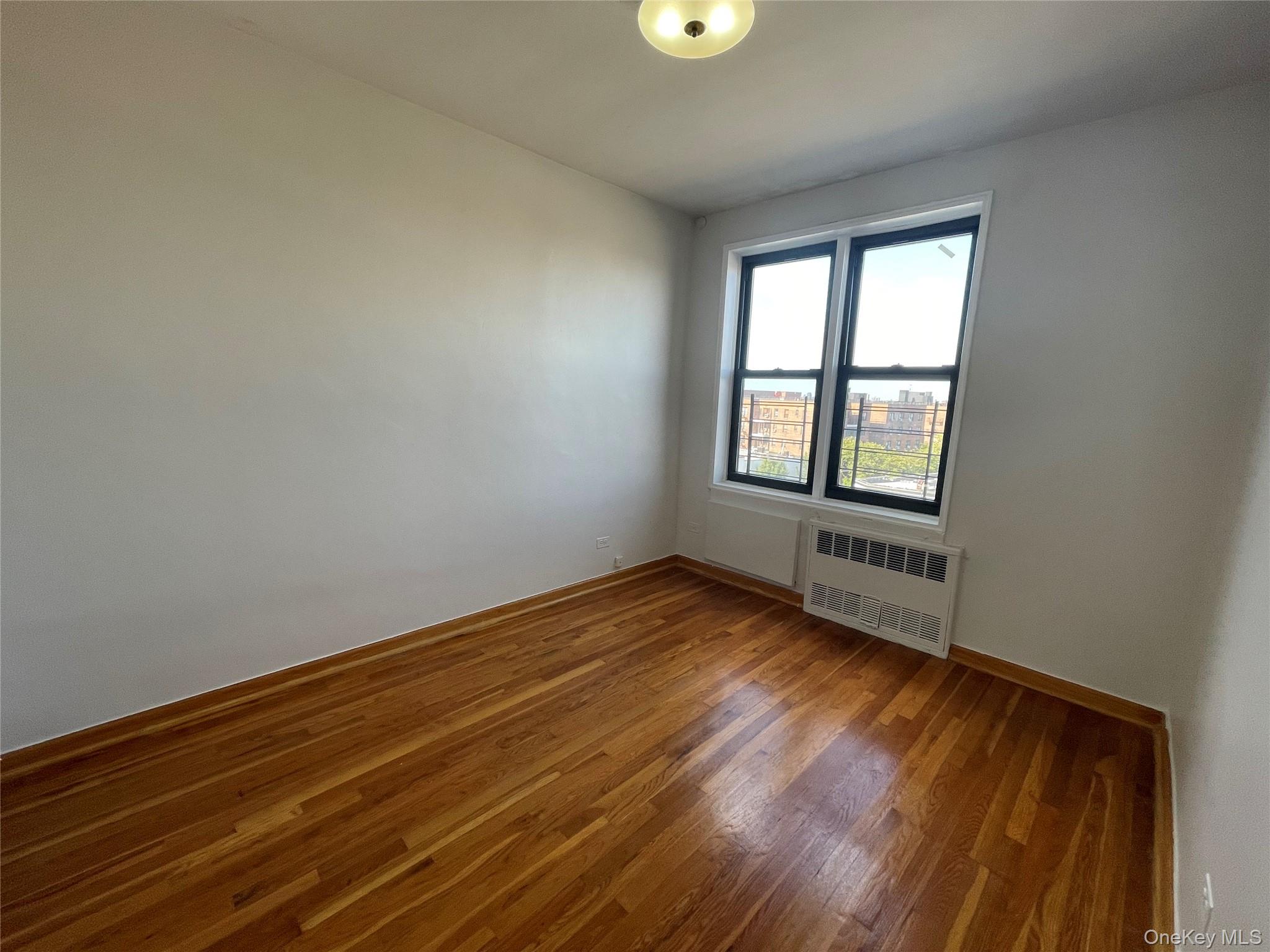 102-30 Queens Blvd 5l Property Photo 3