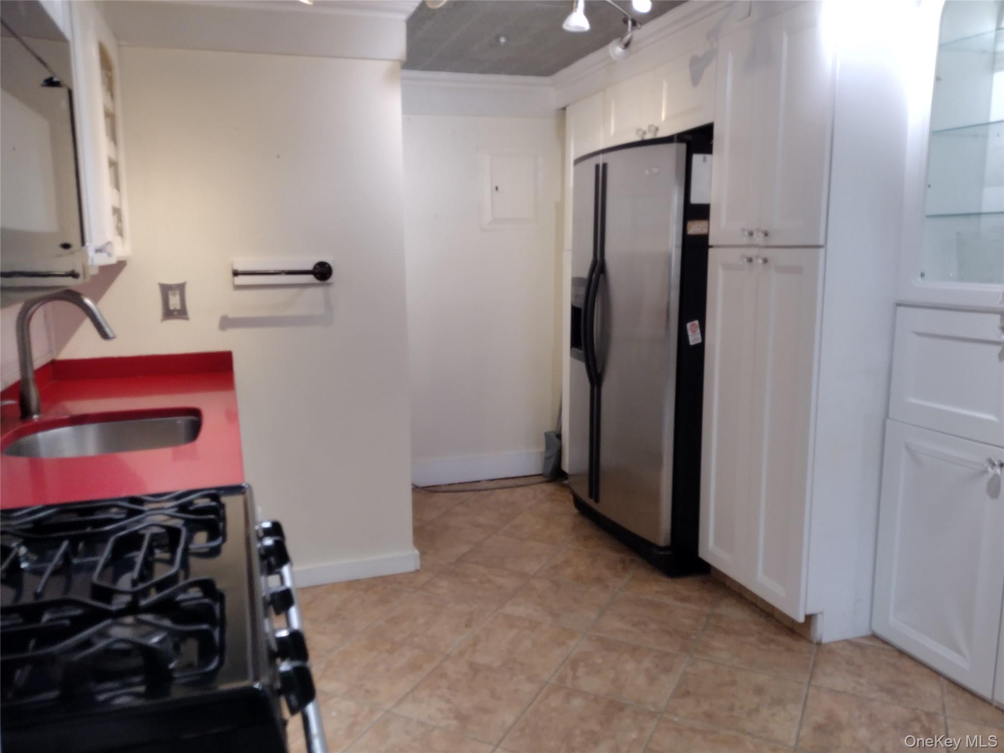 396 Birchwood Road Property Photo 4