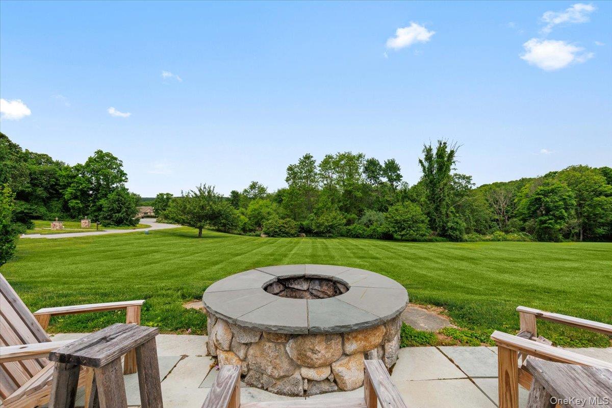 8 Shailin Lane Property Photo 32