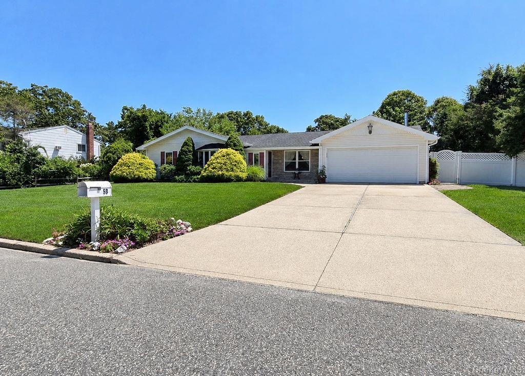 53 Orleans Green Property Photo 1