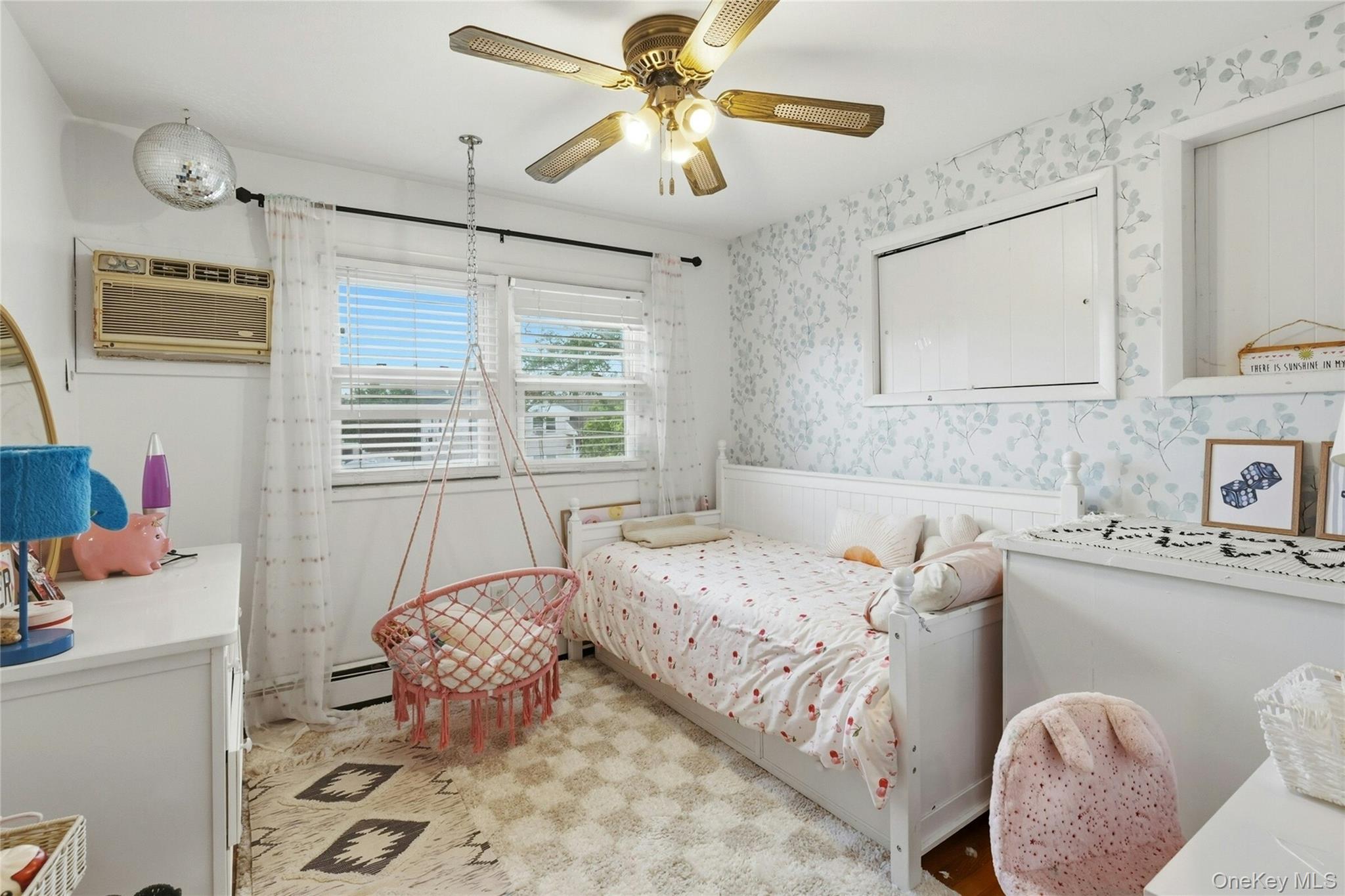 228 Island Parkway Property Photo 16