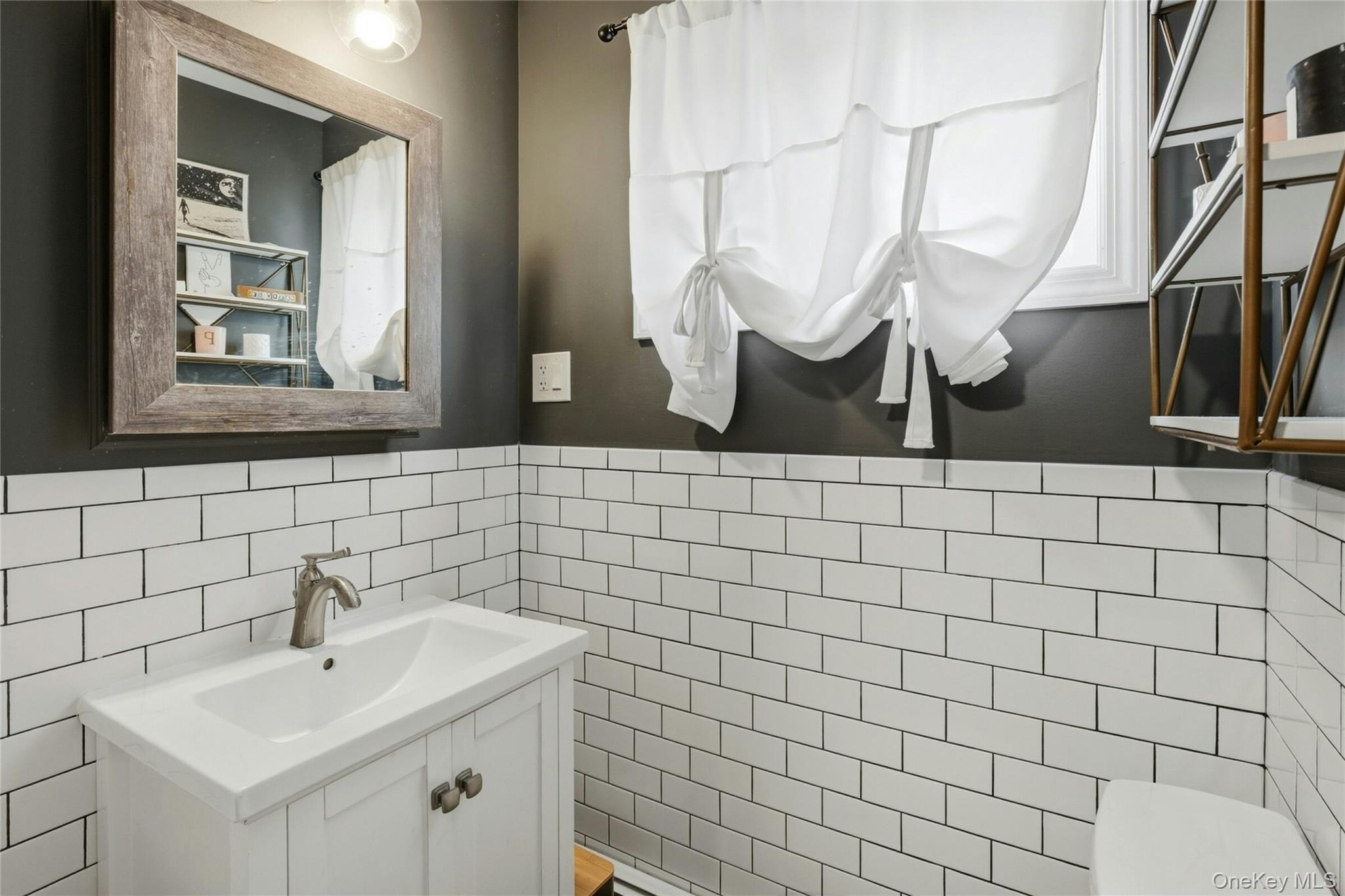 228 Island Parkway Property Photo 18