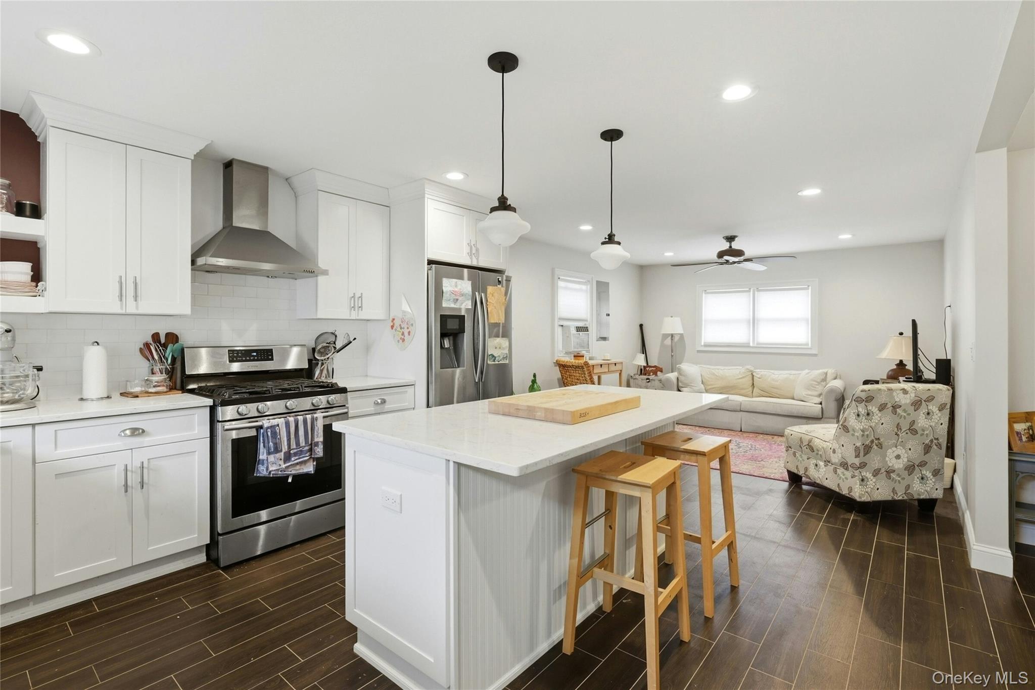 228 Island Parkway Property Photo 25