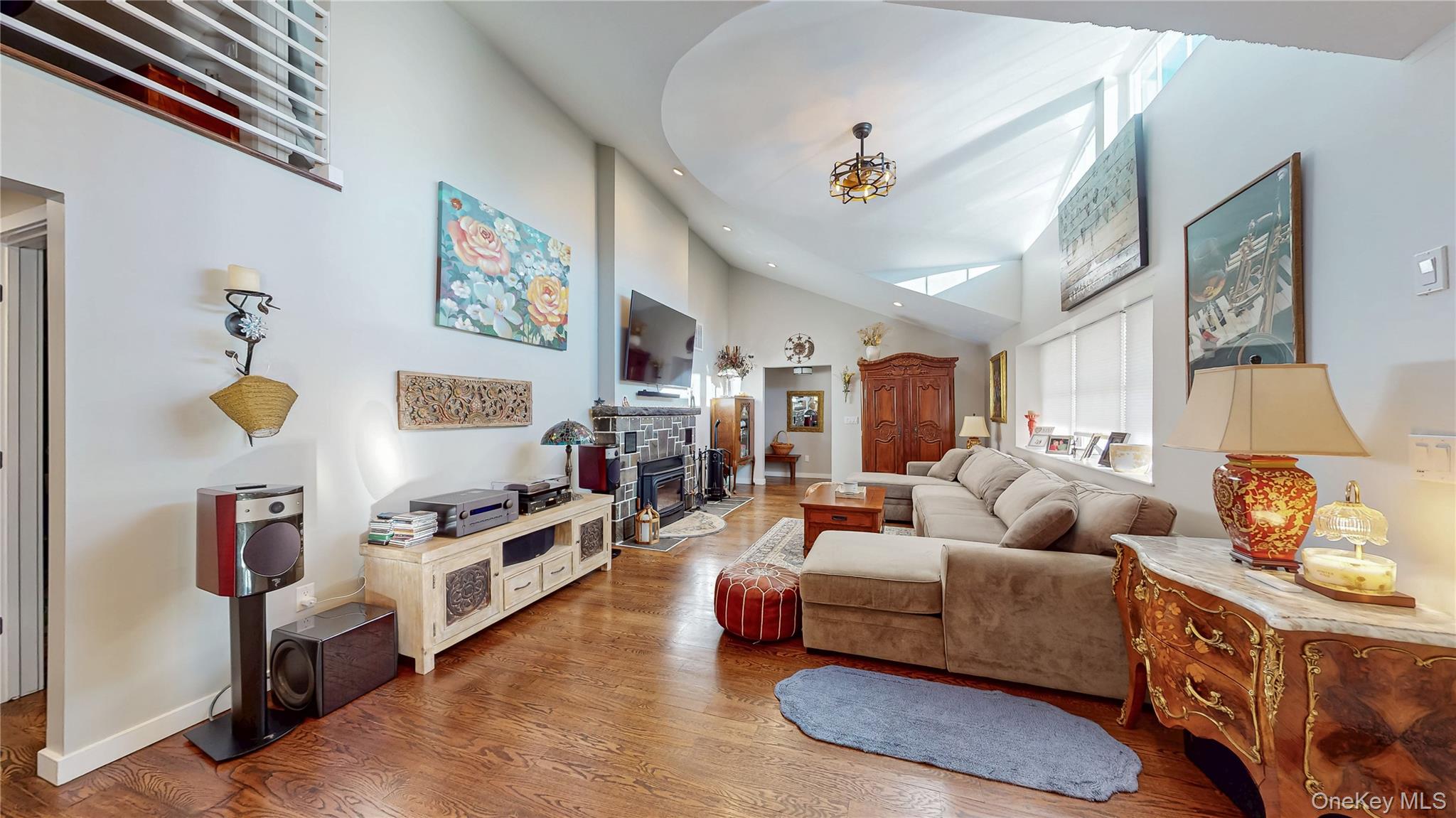 108 Bluestone Blvd Property Photo 15