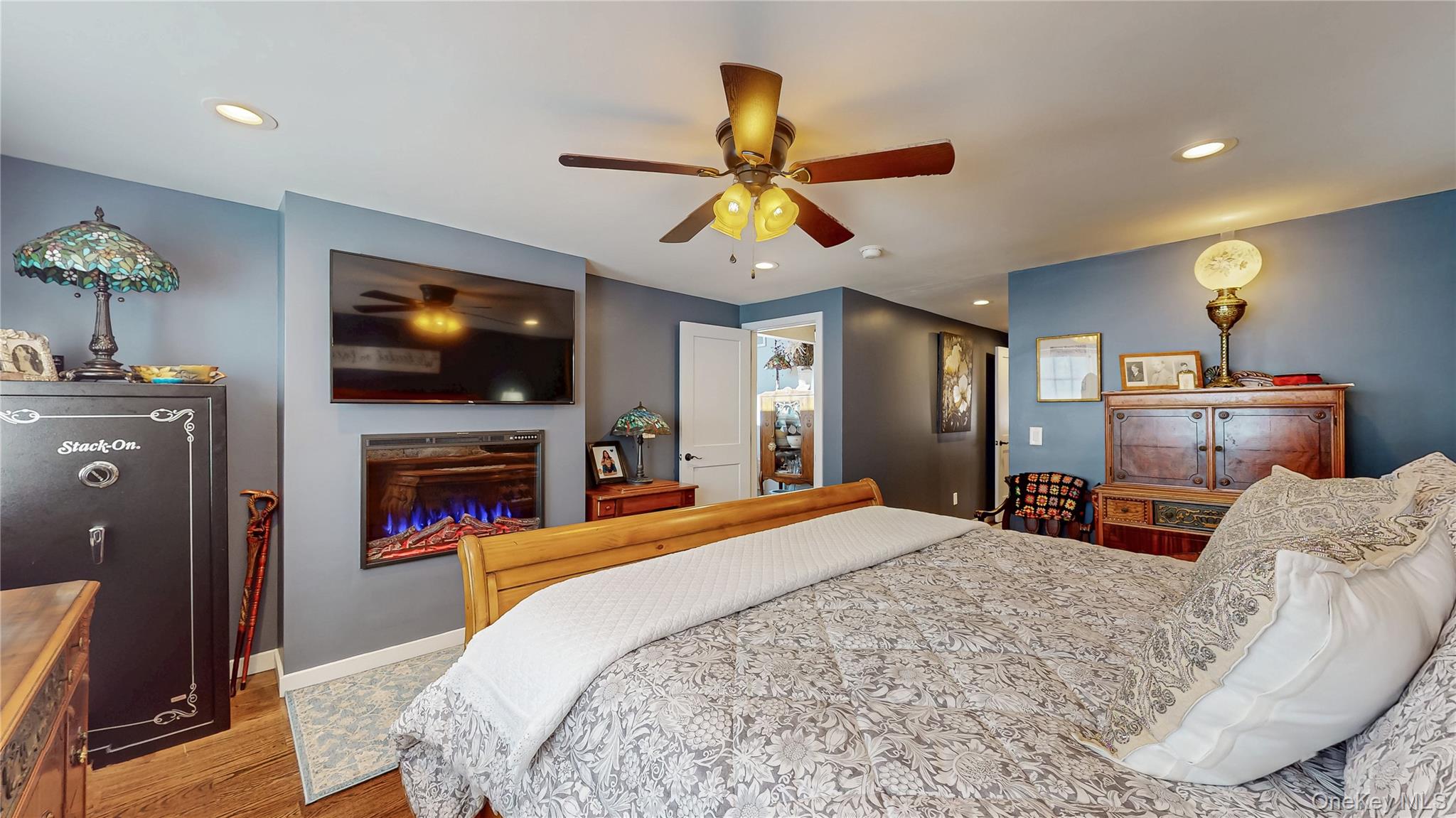 108 Bluestone Blvd Property Photo 18