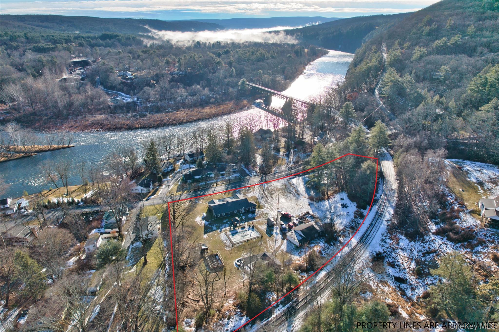108 Bluestone Blvd Property Photo 39