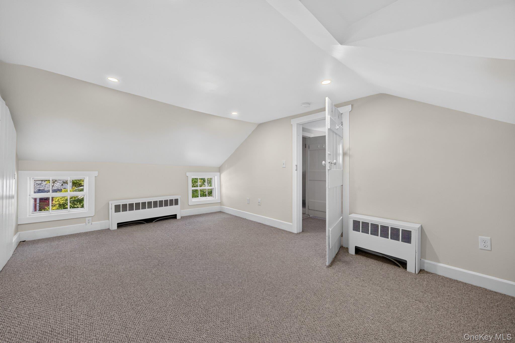 2 Kemble Avenue Property Photo 22