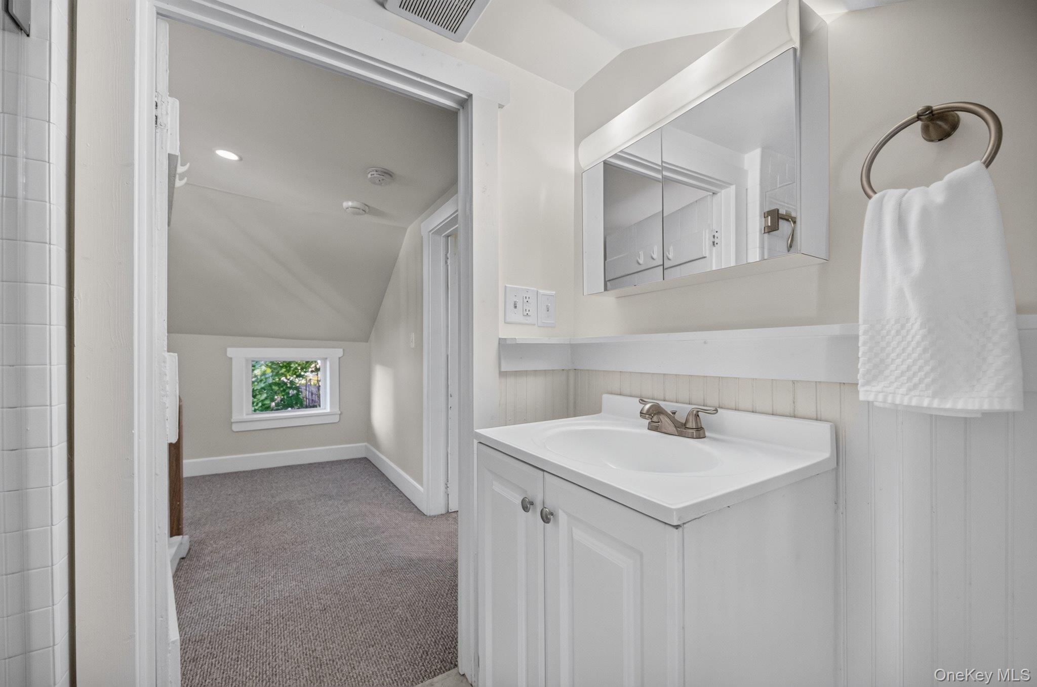 2 Kemble Avenue Property Photo 24