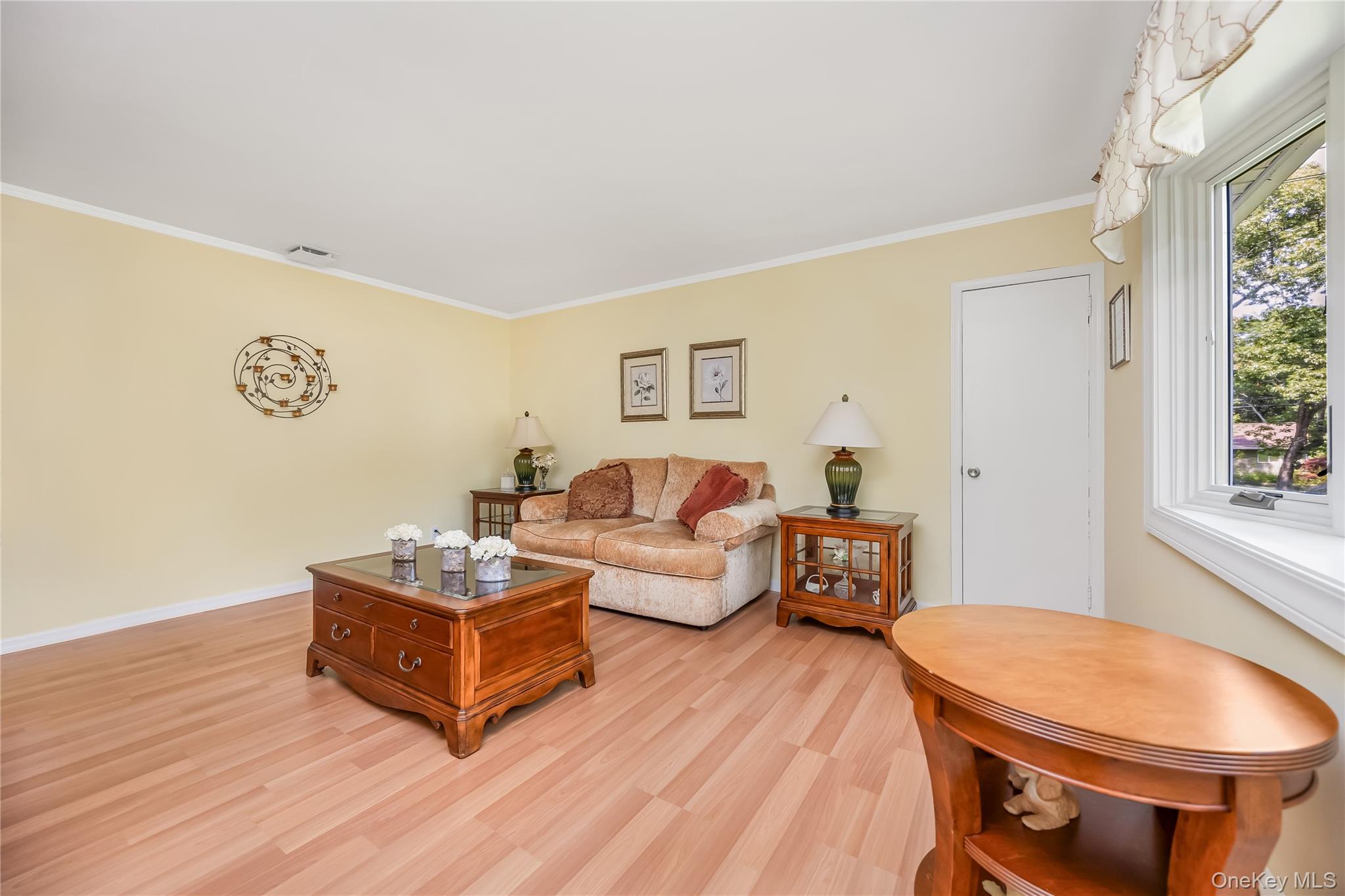 42 Pineacre Drive Property Photo 4