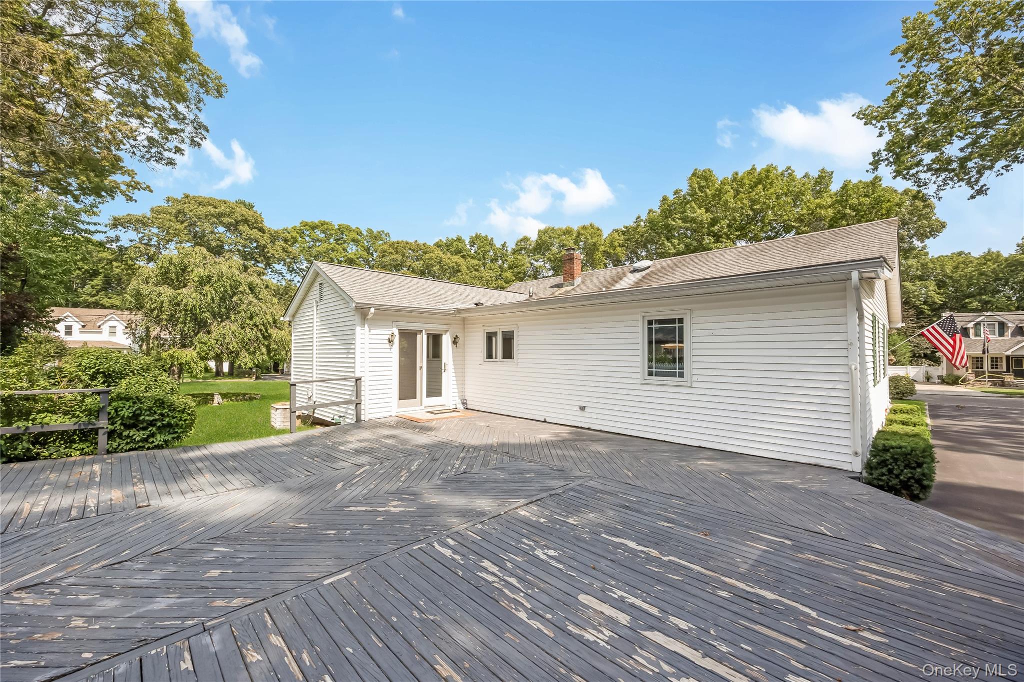 42 Pineacre Drive Property Photo 27