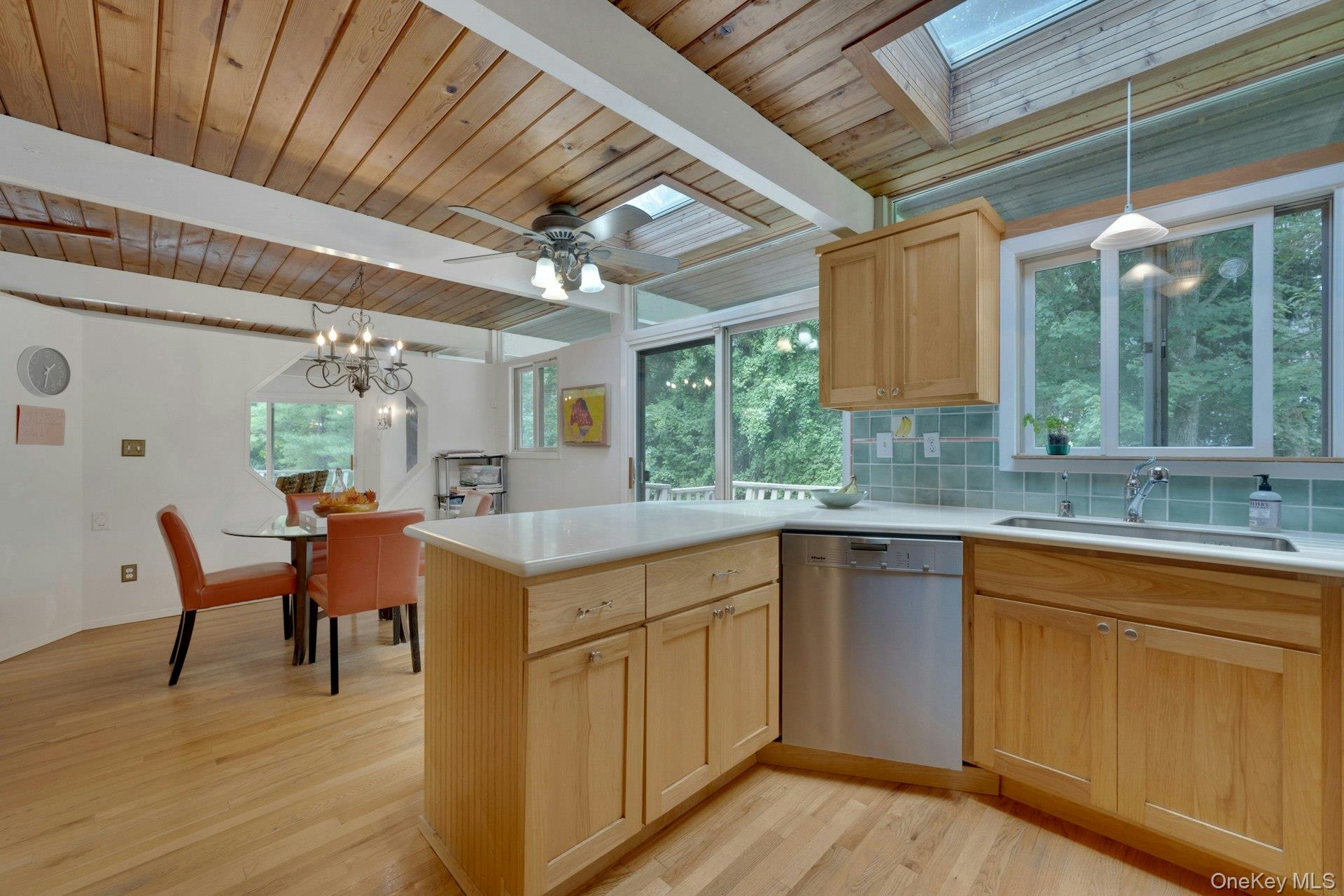 107 Holly Place Property Photo 15
