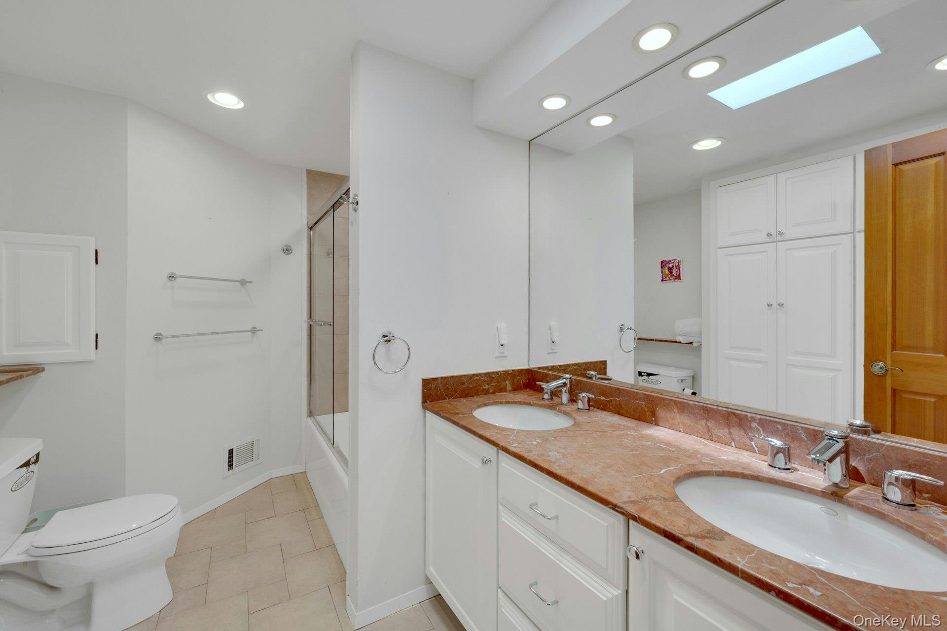 107 Holly Place Property Photo 21