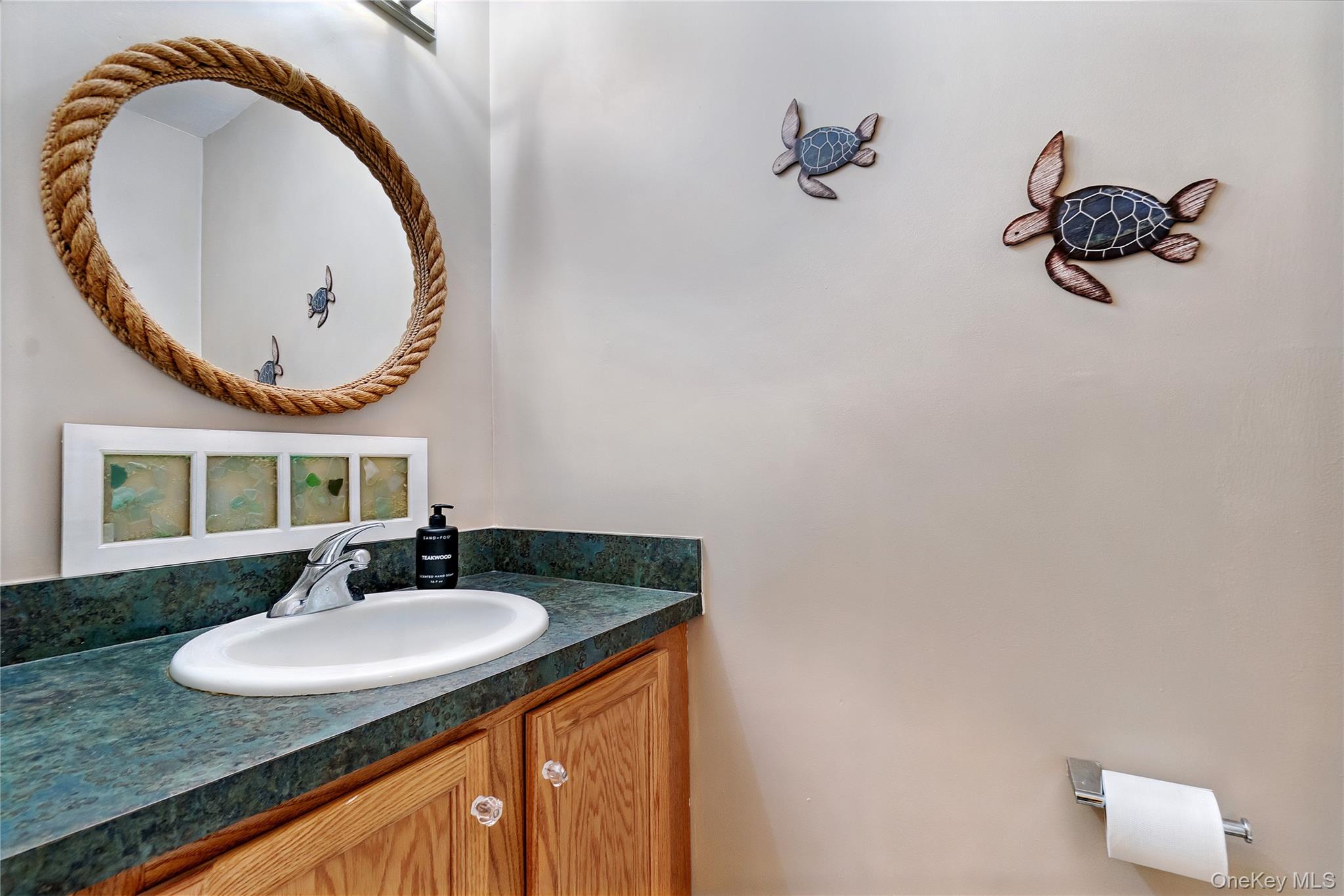 6428 Ocean Avenue Property Photo 10