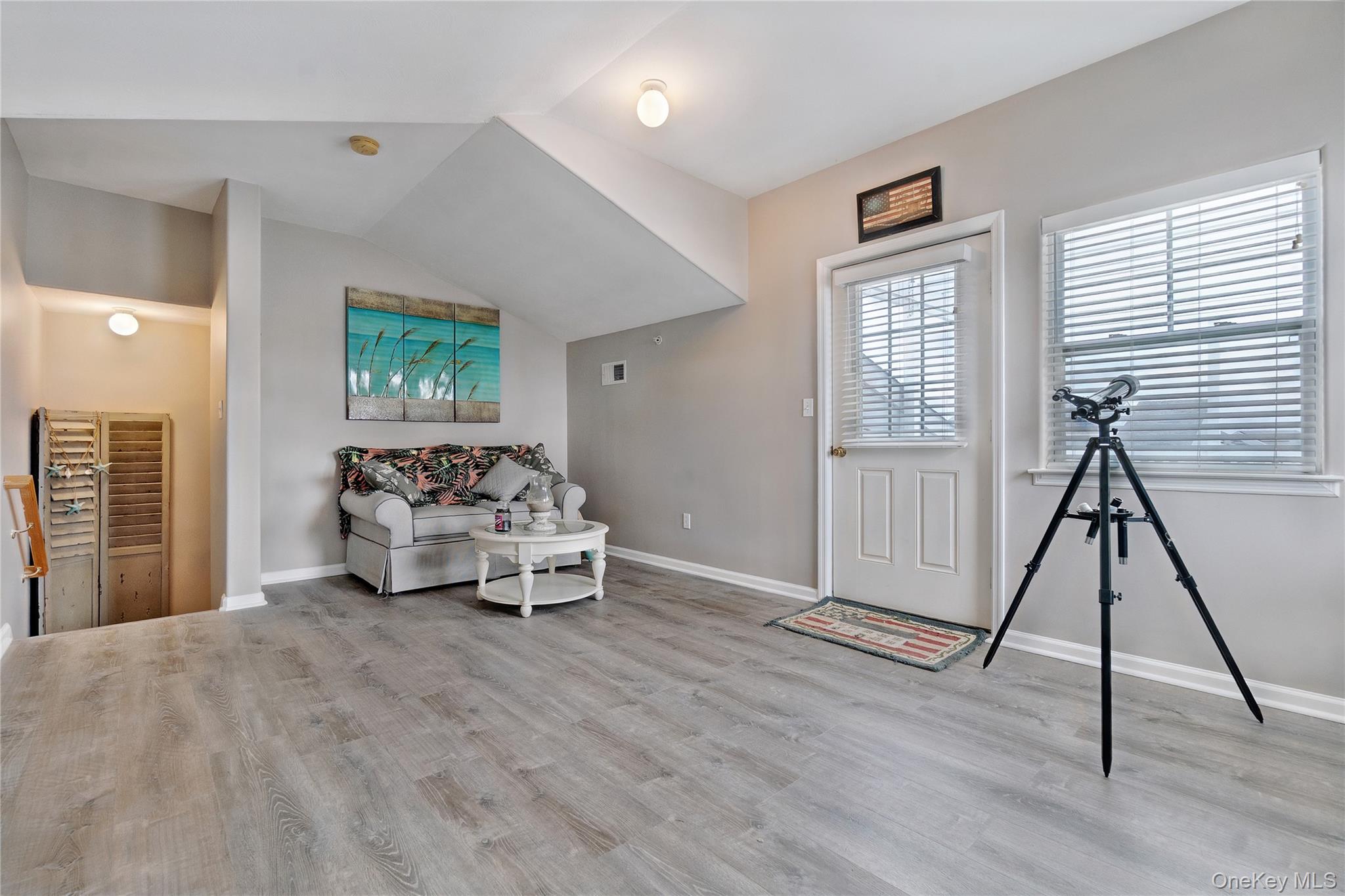 6428 Ocean Avenue Property Photo 25