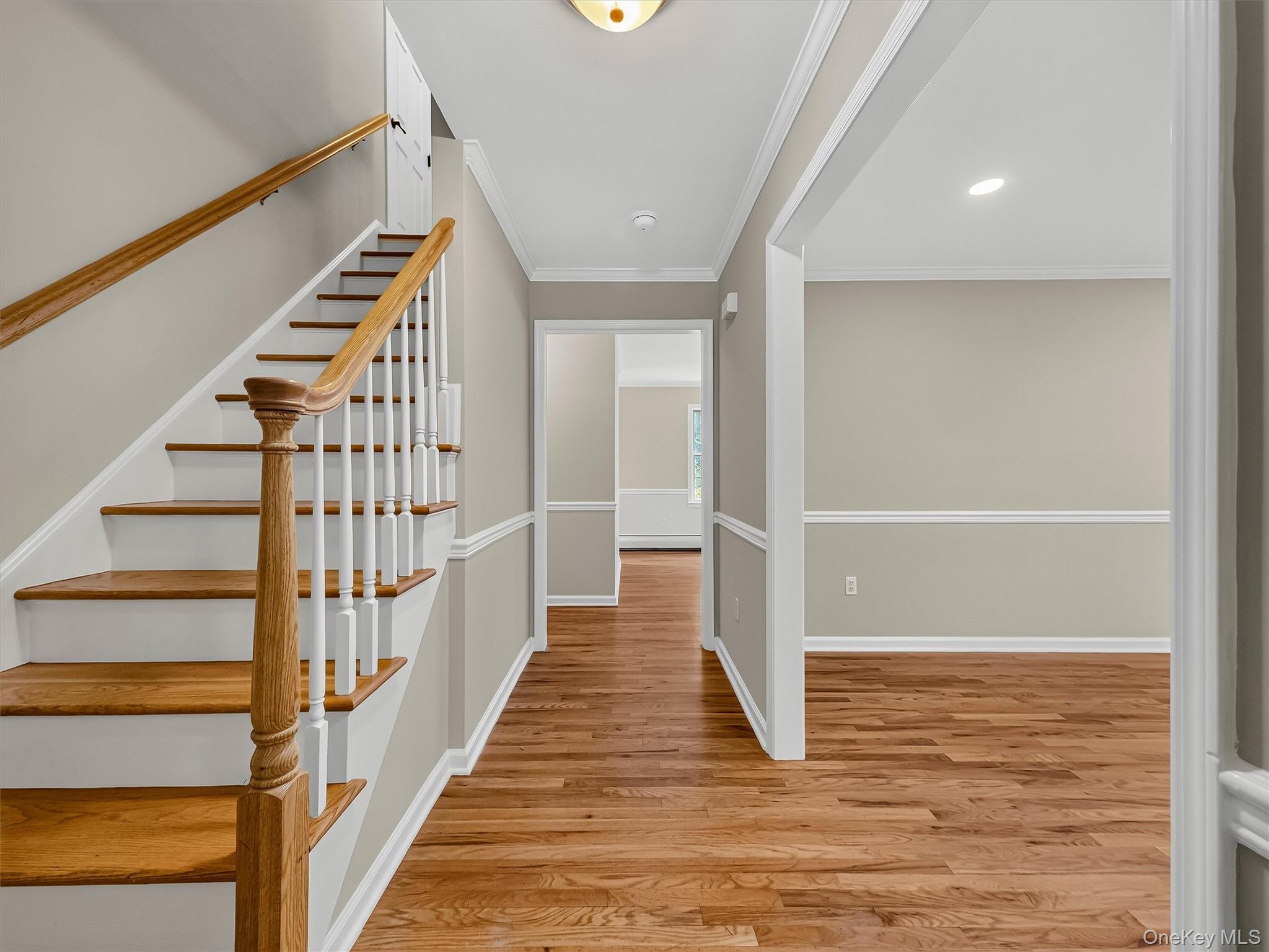 7 East Place Property Photo 4