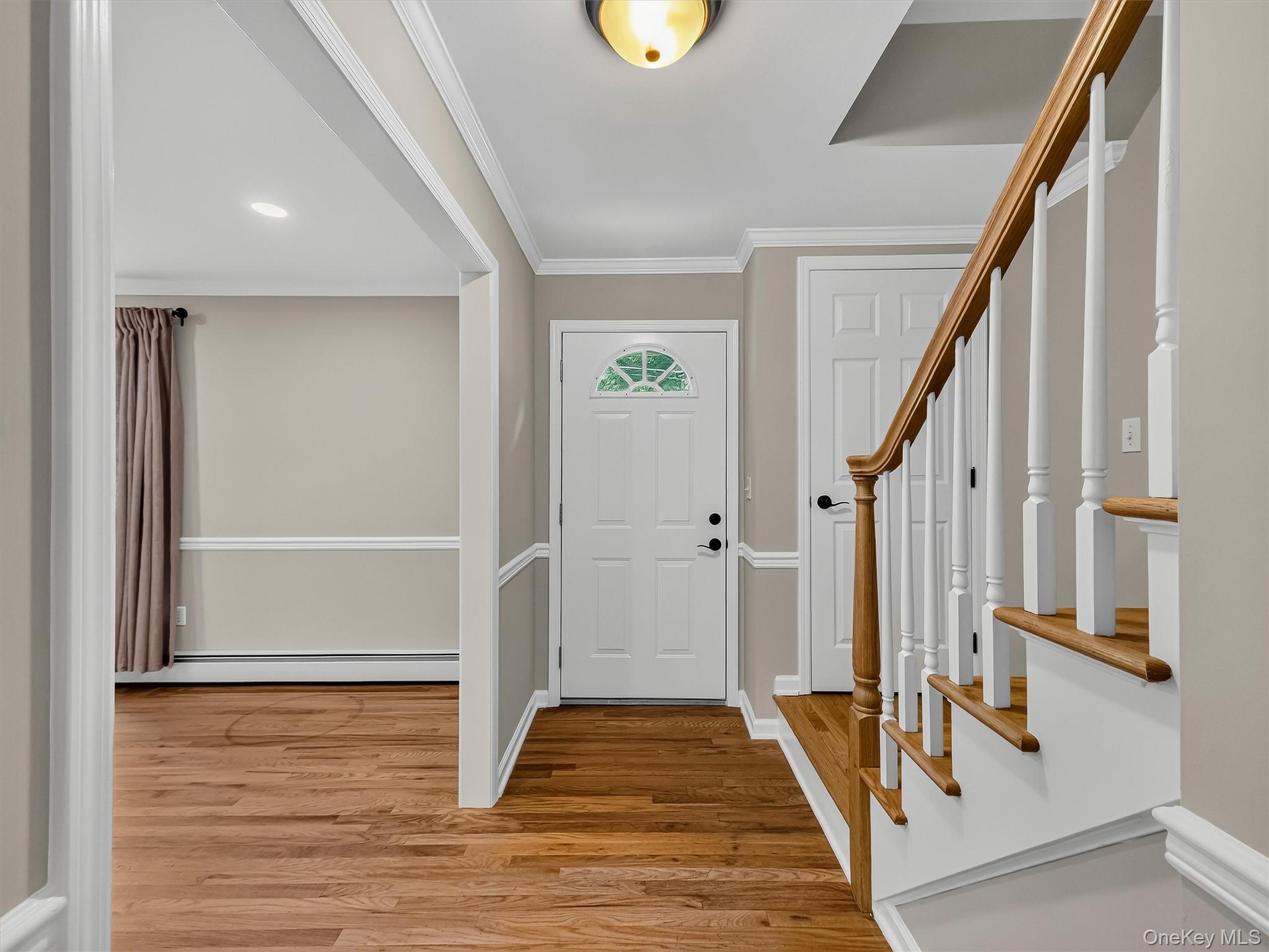 7 East Place Property Photo 5