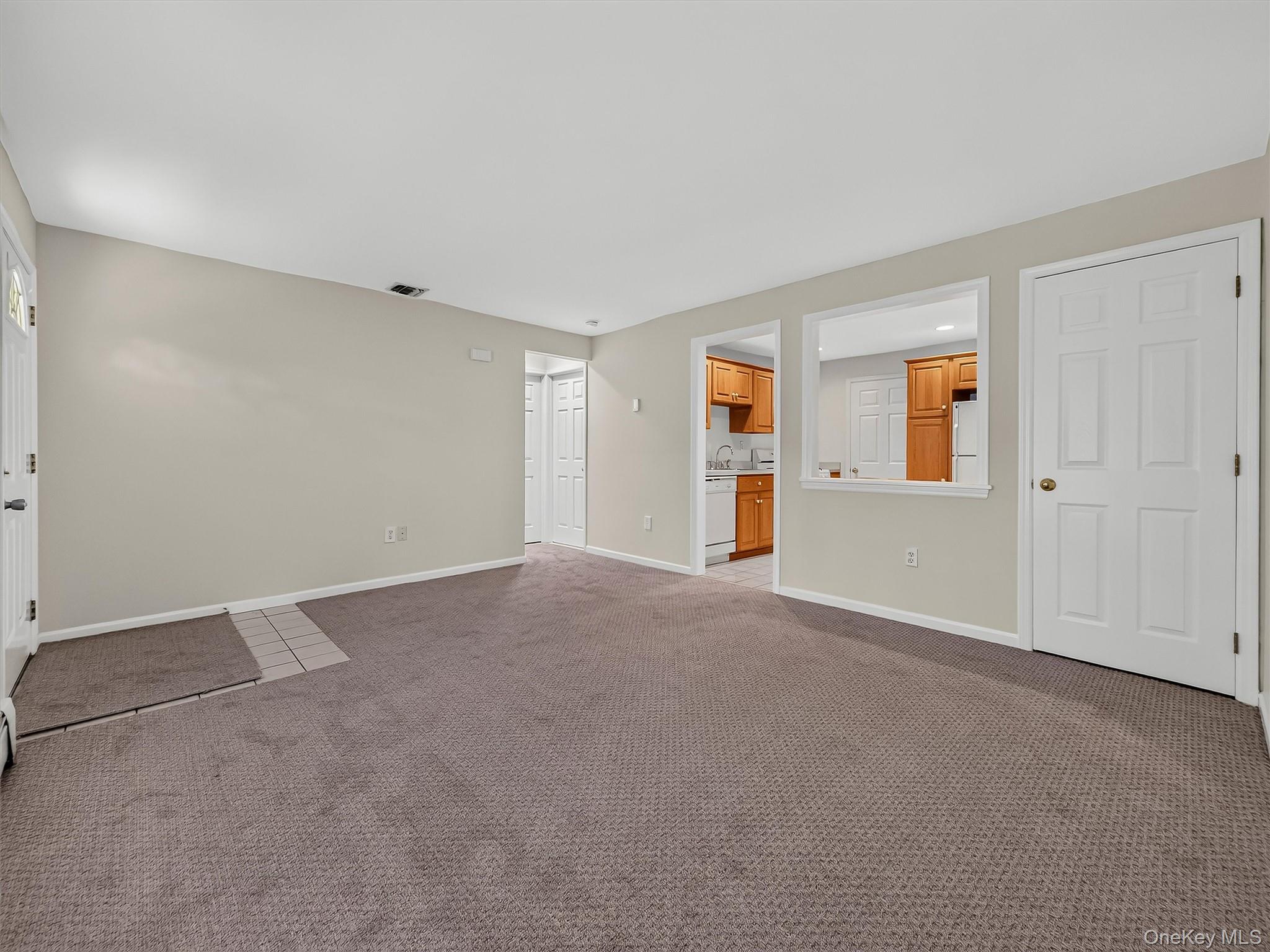 7 East Place Property Photo 29