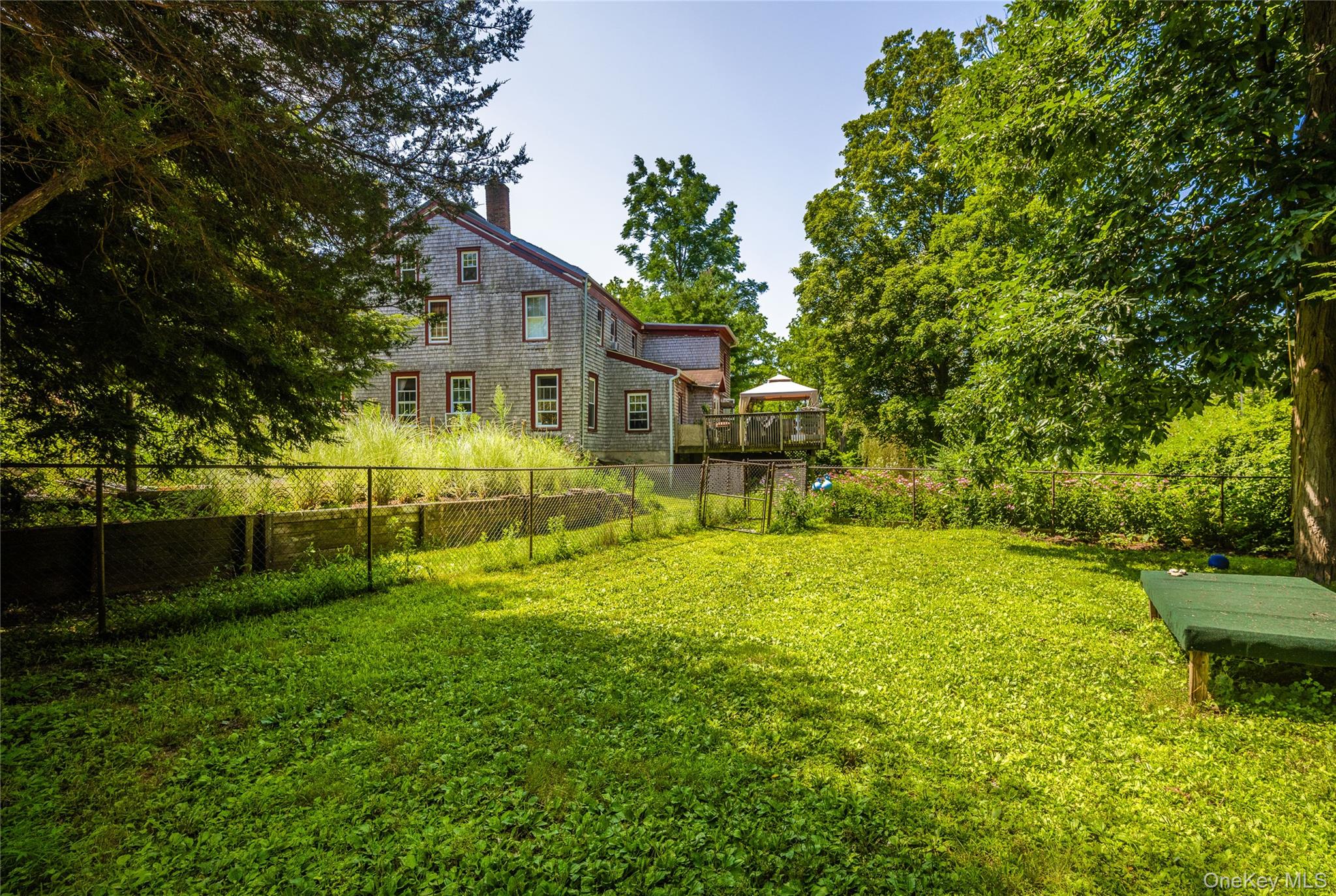 35 Benton Road Property Photo 7