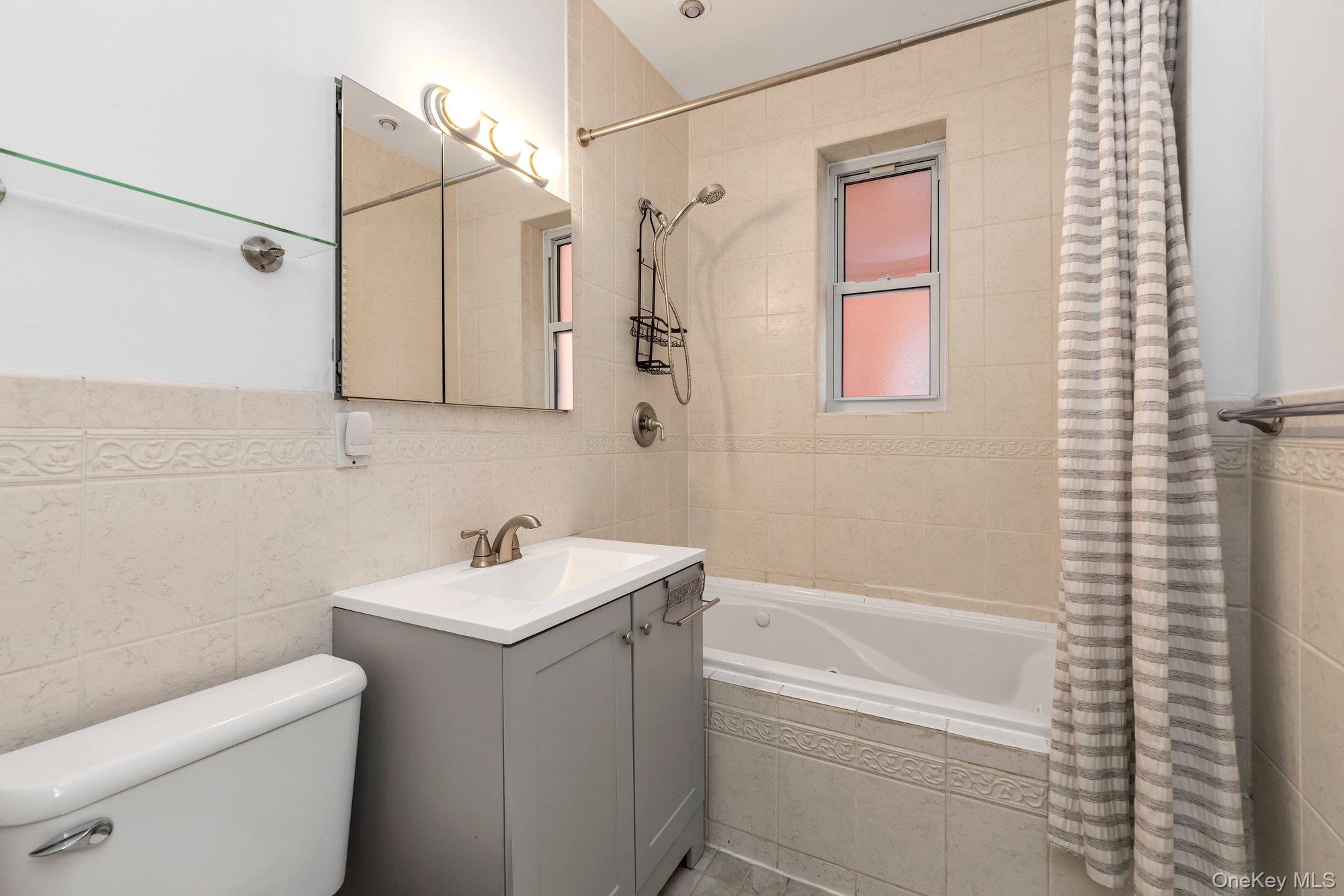 55 Grand Avenue 2a Property Photo 12