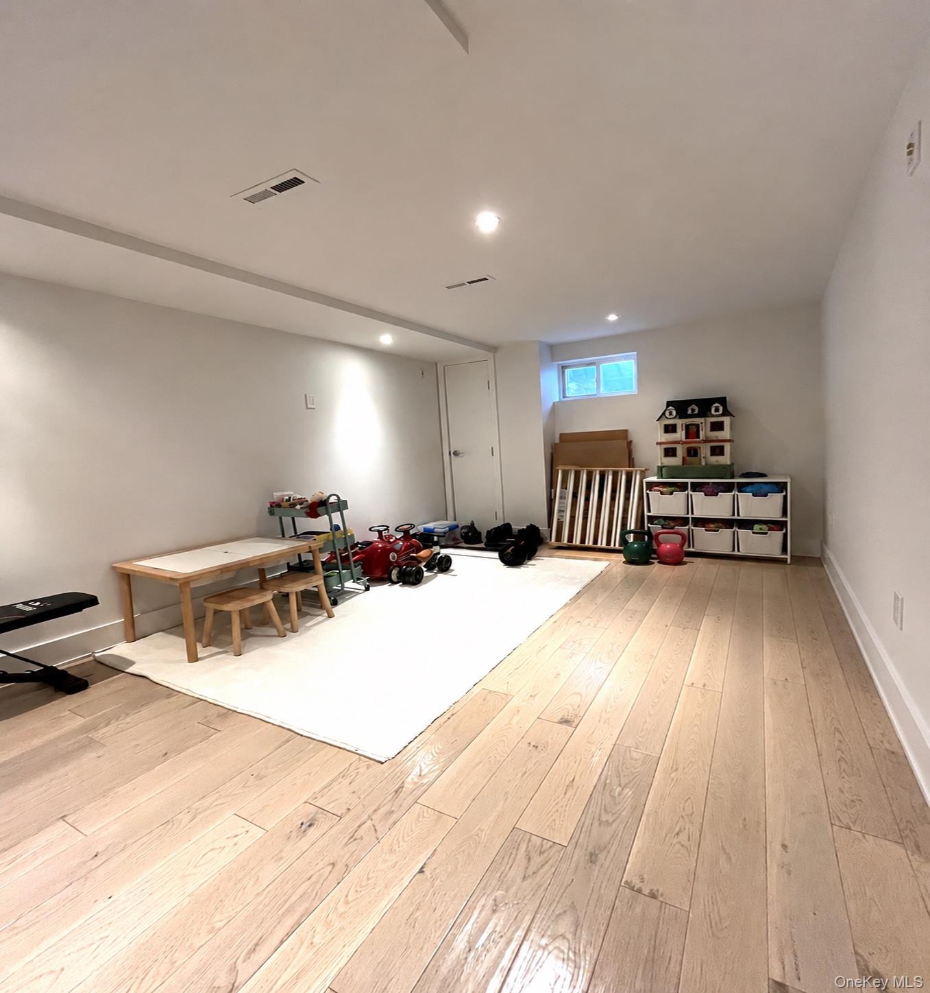 50 Eweler Avenue Property Photo 19