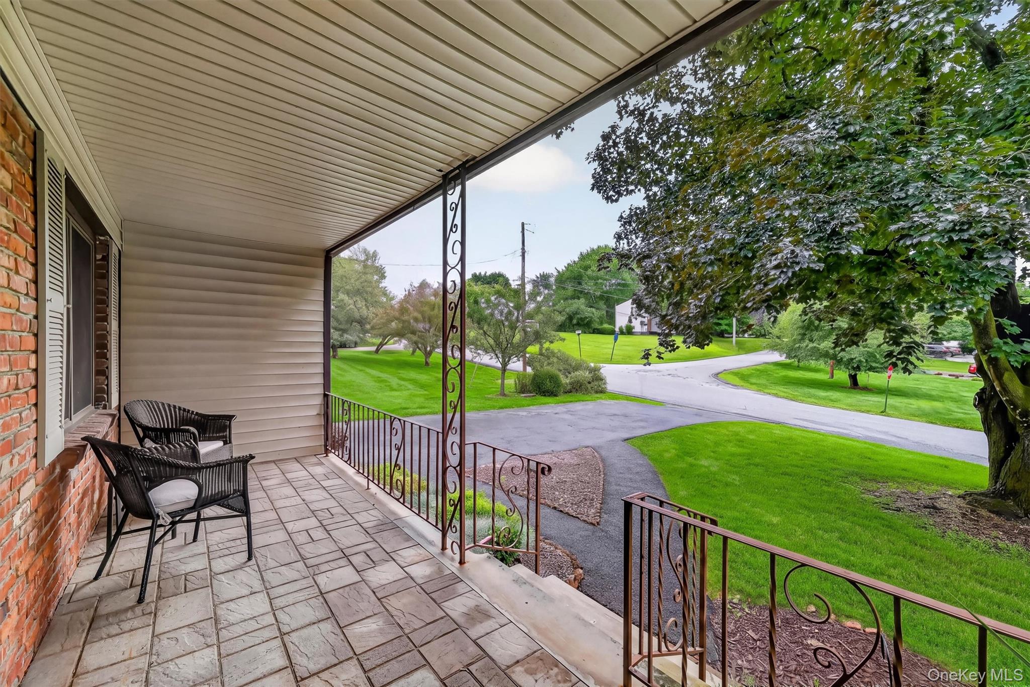 12 Emerson Drive Property Photo 3