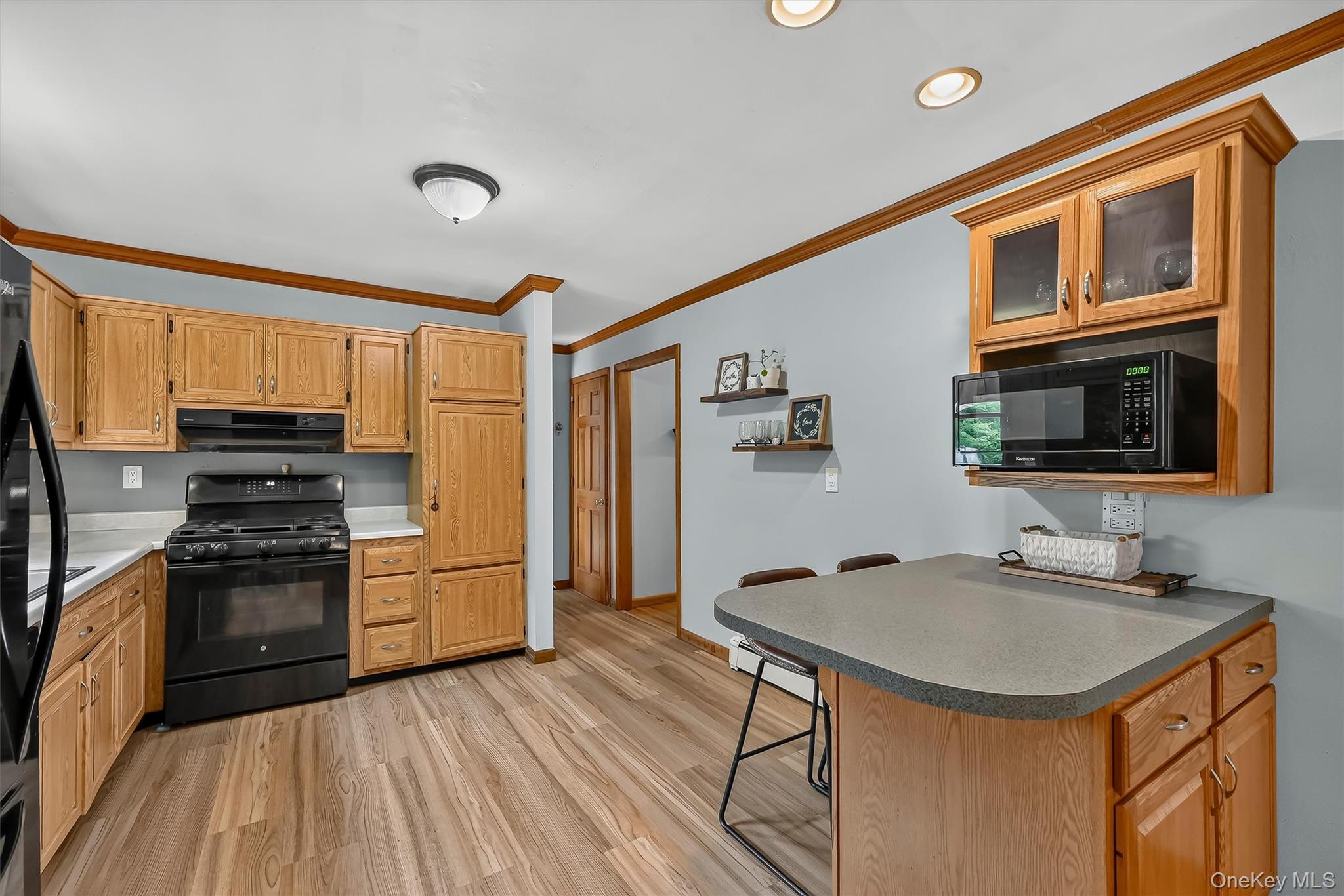 12 Emerson Drive Property Photo 6